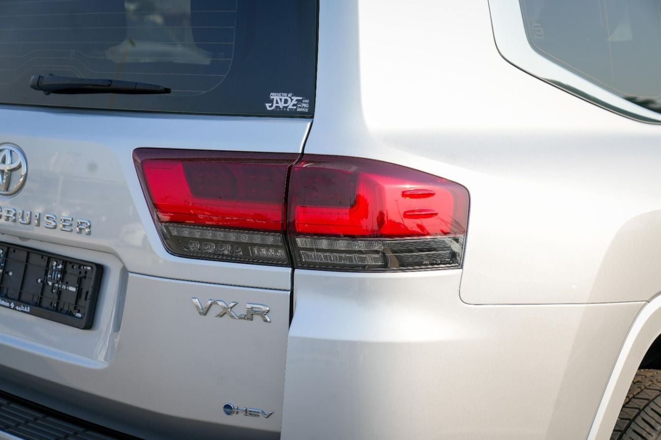 Toyota Land Cruiser VXR 3.5 TWIN TURBO HYBRID 2026!! GCC SPECS
