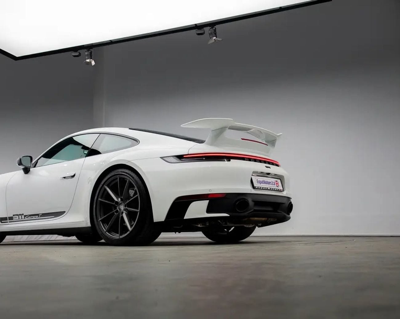 Porsche 911 CARRERA T (992.1) Carrera T • Unlimited KMS Warranty Until • FDSH • GCC