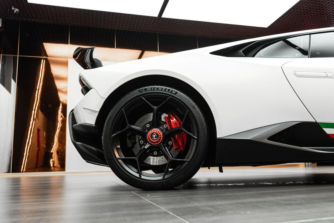 لامبورغيني هوراكان PERFORMANTE | مواصفات مجلس التعاون الخليجي