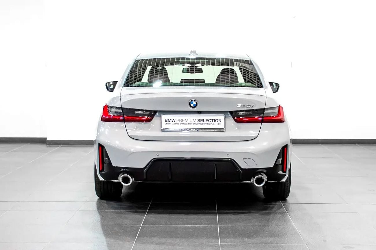 BMW 320i M SPORT 320i Luxury M Sport Package