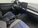 فولكس واجن جولف R 2.0L | Fabric Seats | 19" Estoril Alloys | Panoramic Roof