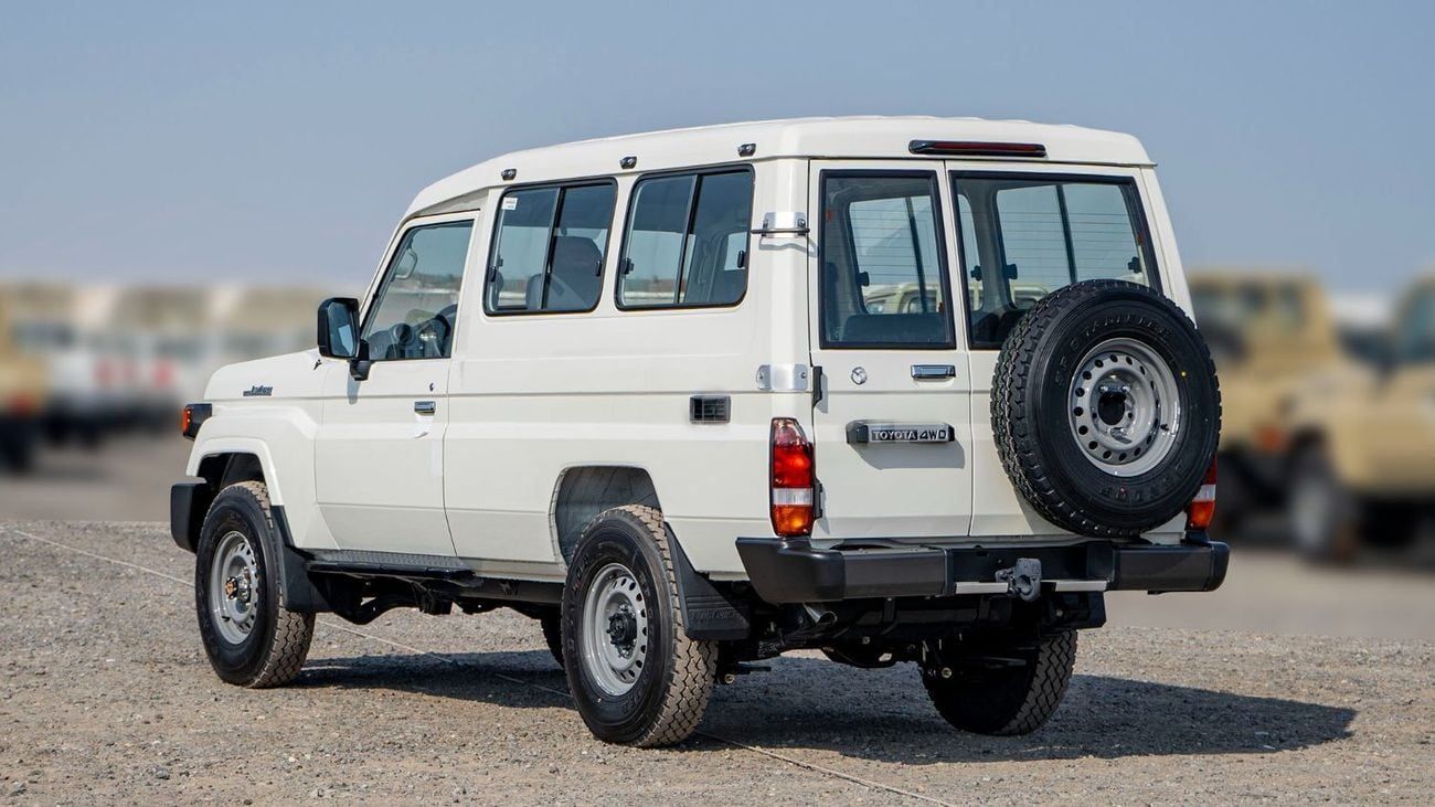 Toyota Land Cruiser 70 Lc78 4.2L LC 78 4.2 M/T 2025