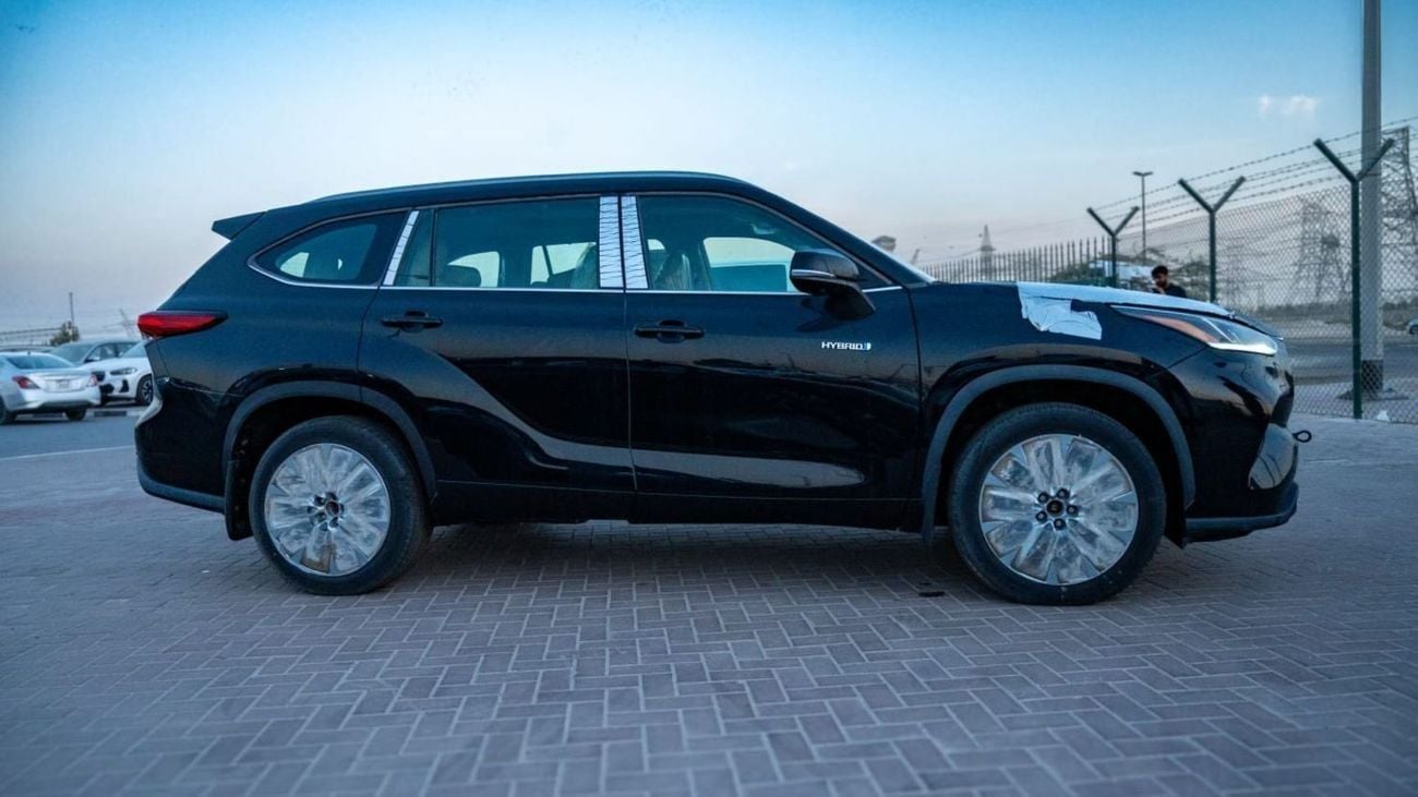 Toyota Highlander LTD HEV 2.5L Hybrid | Automatic | SUV/Crossover | All Wheel Drive | 7 Seats | 4 Door