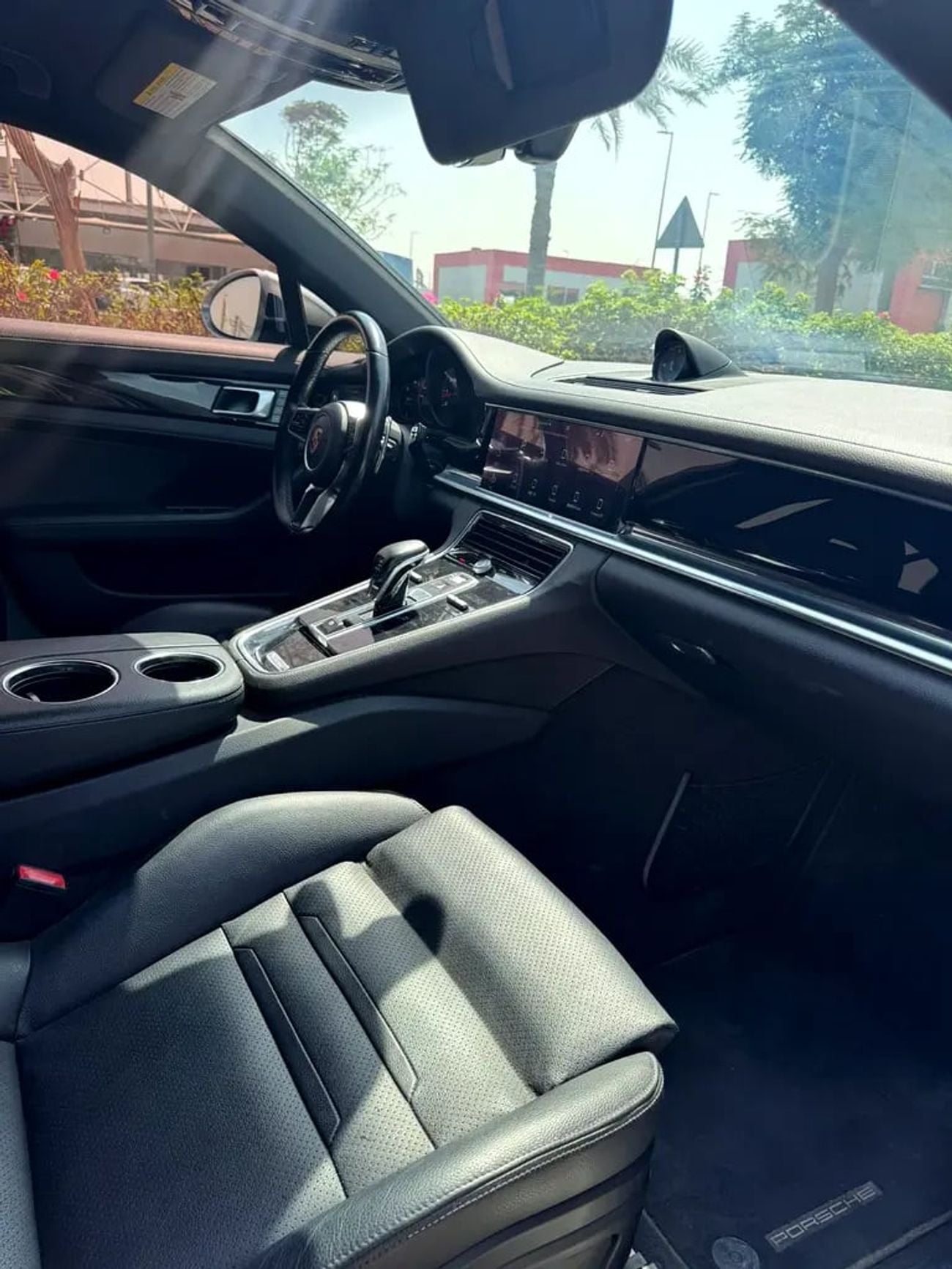 Porsche Panamera 4