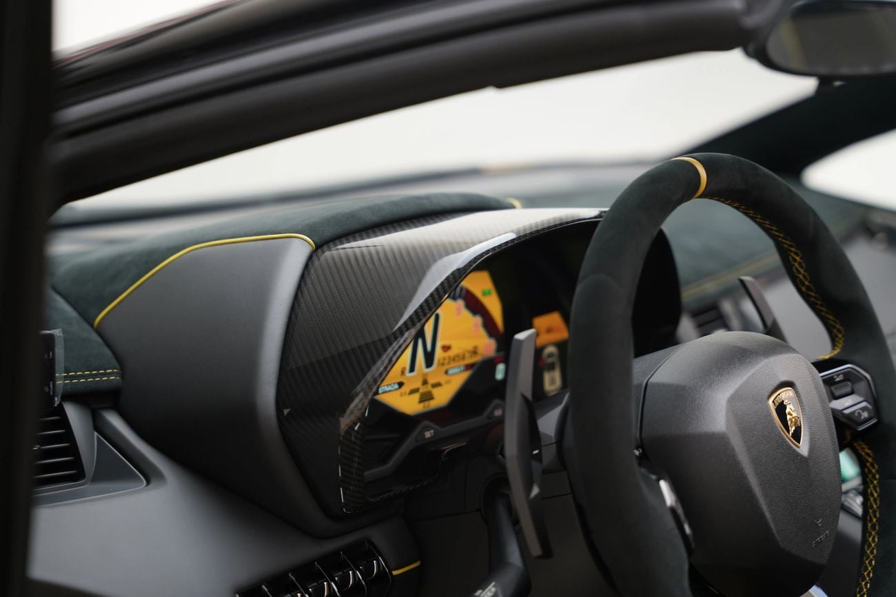 Lamborghini Aventador