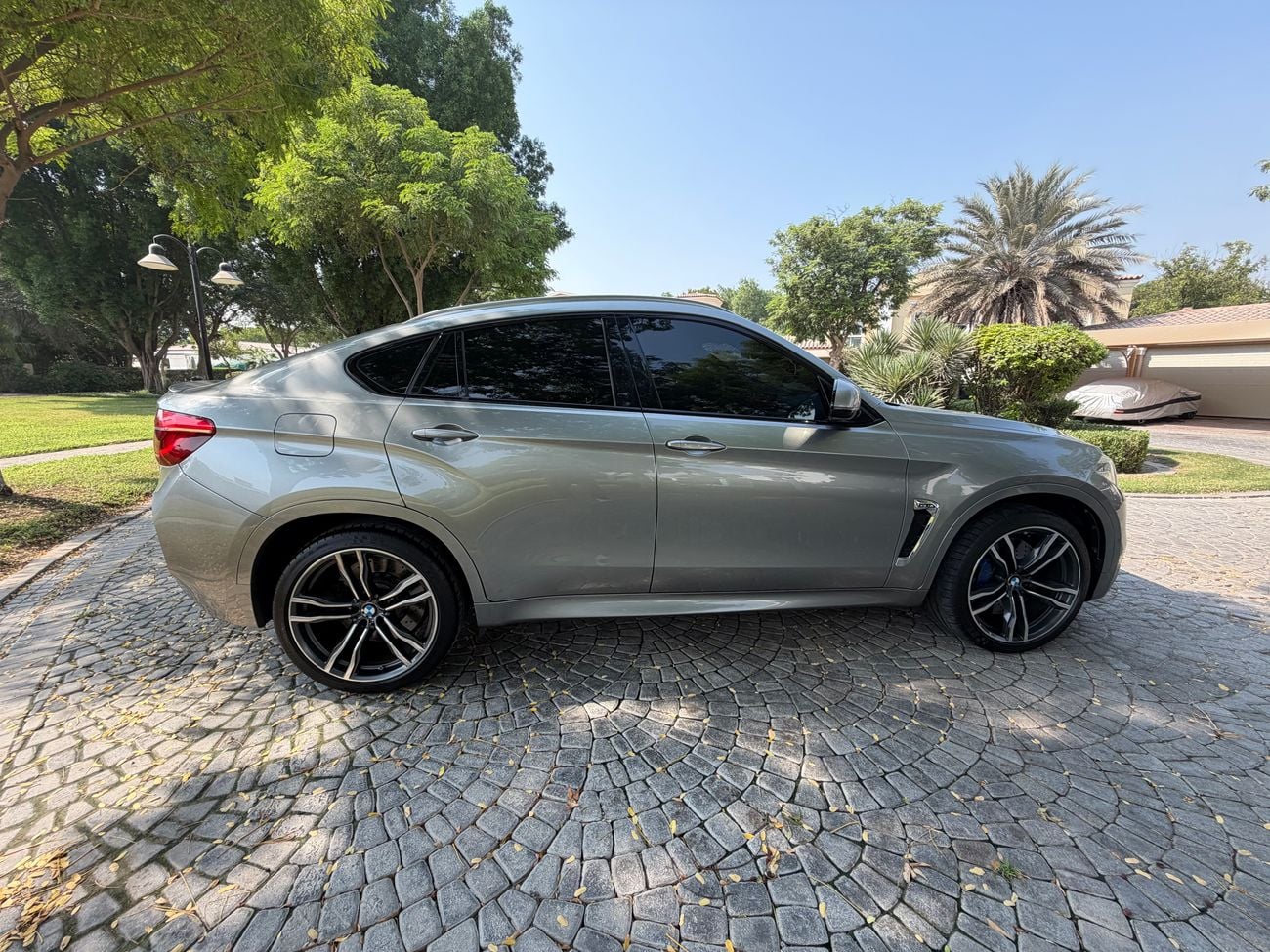 BMW X6 50i M SPORT