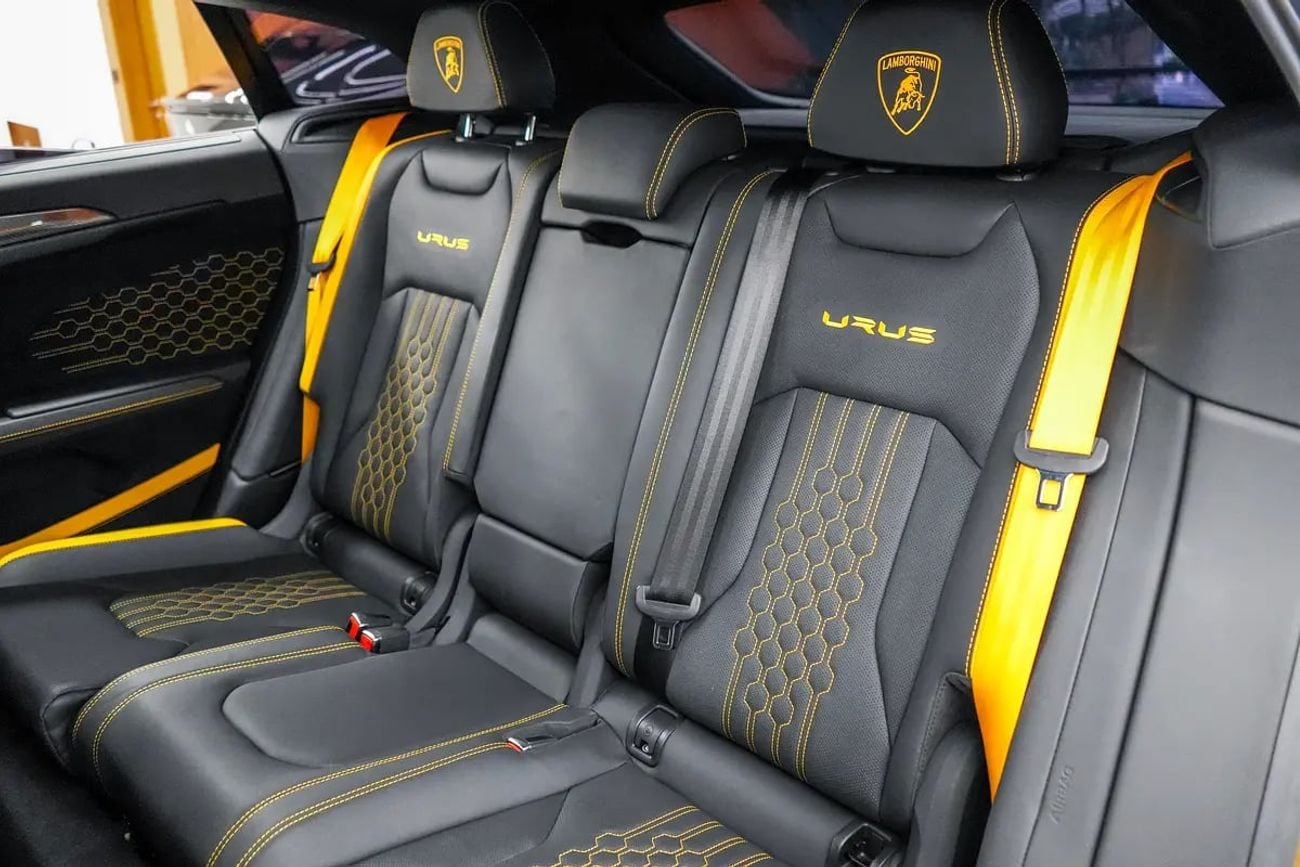 Lamborghini Urus PERFORMANTE | GCC | WARRANTY | FULL CARBON | EXCELLENT CONDITION