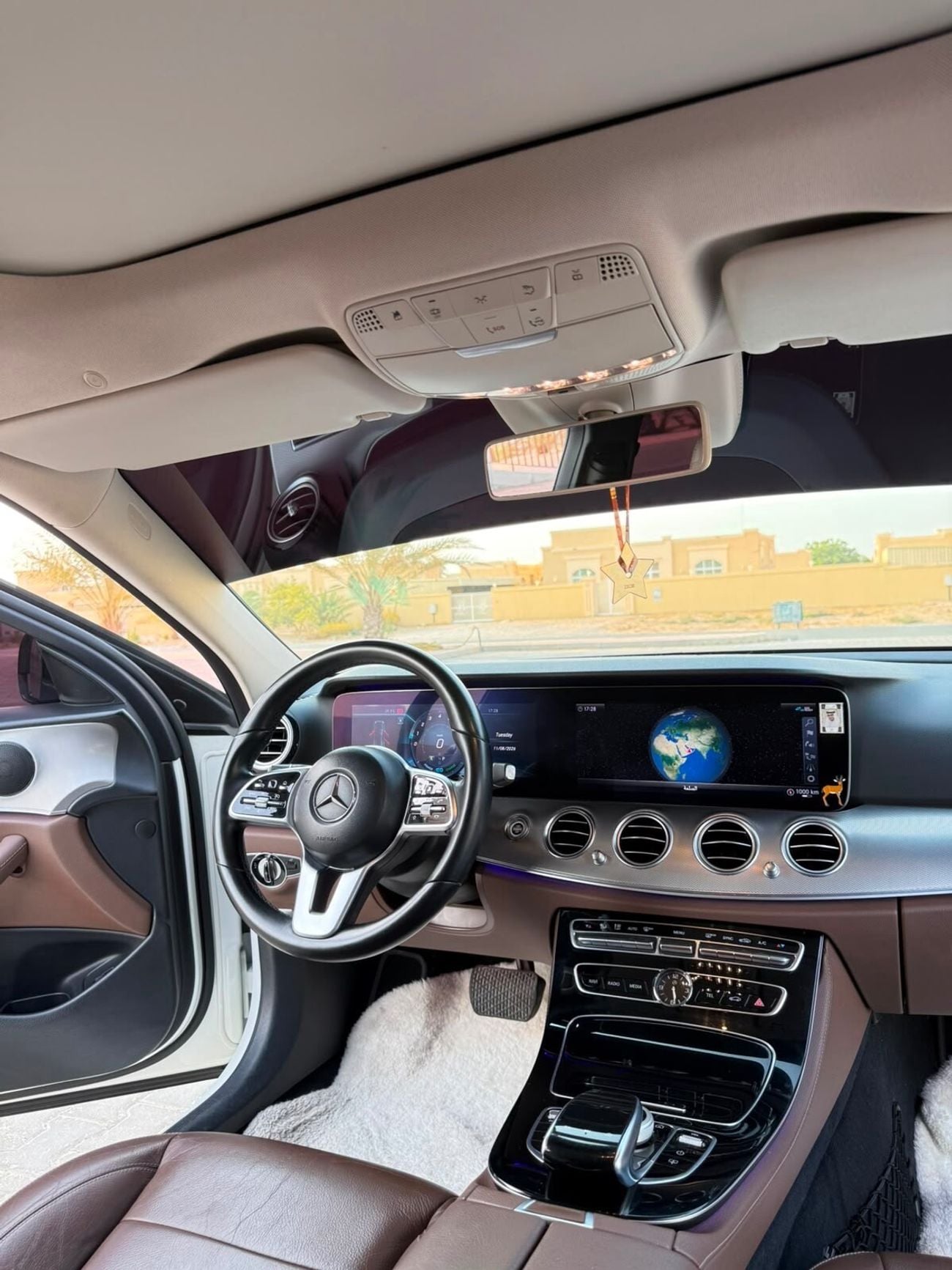 Mercedes Benz E350 STANDARD