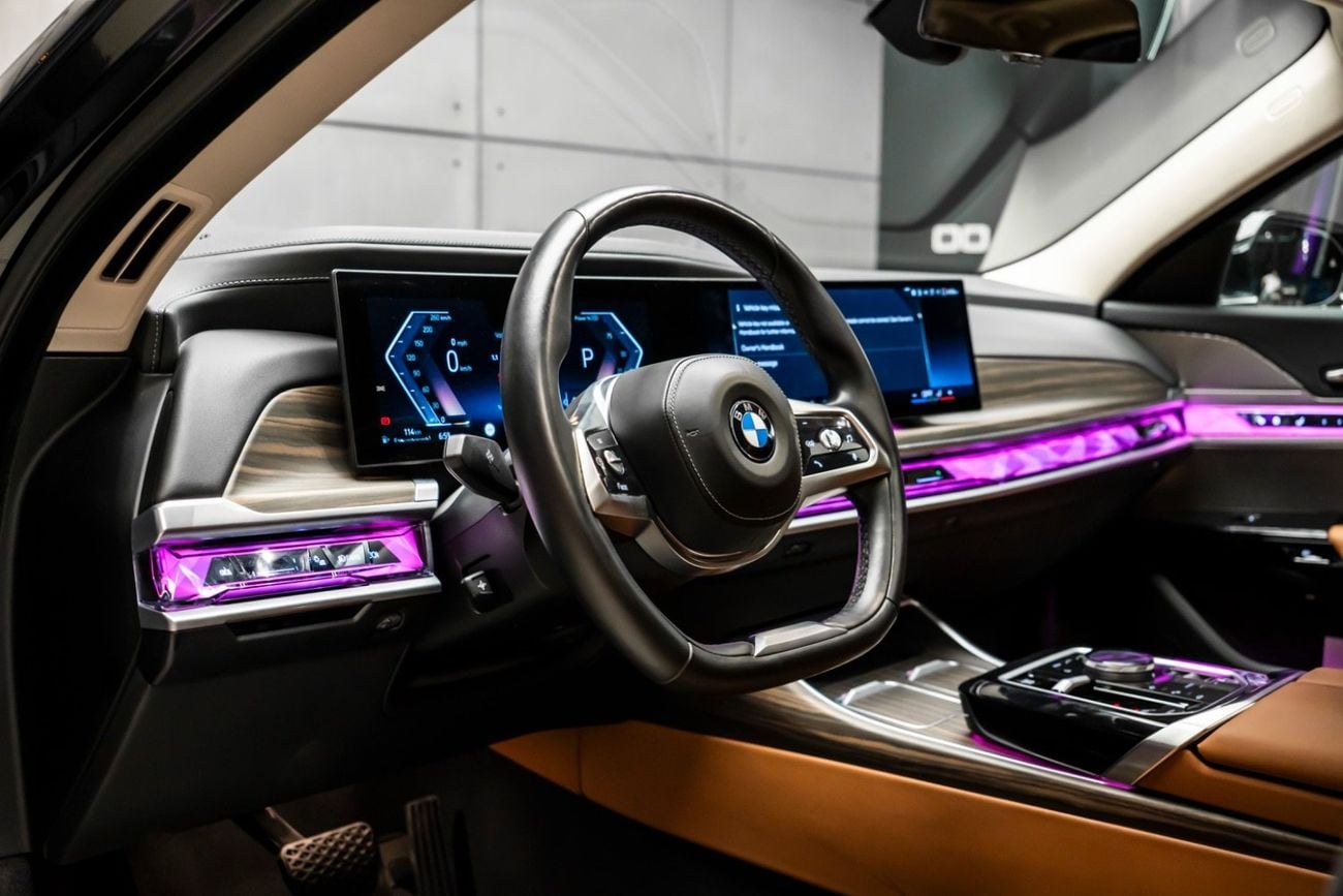 BMW 735i M SPORT 2024 | GCC Specs | Agency Warranty & Service