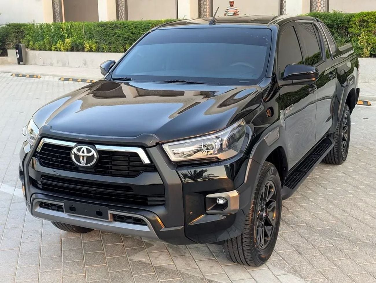 Toyota Hilux ADVENTURE Toyota Hilux Adventure 2020 GCC Specs Facelifted 2025 V4 2.7L Interior and Exterior well-maintained