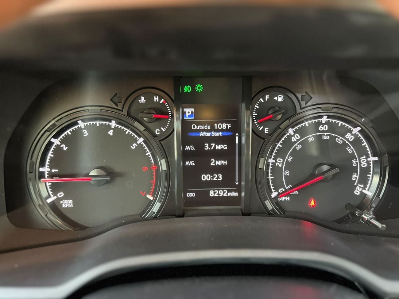Toyota 4Runner TRD Off-Road 2024 Model 4x4 , Sunroof and Original leather seats