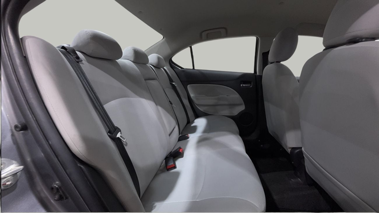 ميتسوبيشي اتراج GLX HIGHLINE كارس24 هي سوق ضخم للسيارات المستعملة موثوق ومضمون ٪كارس24 هي سوق ضخم للسيارات المستعملة موثوق ومضمون