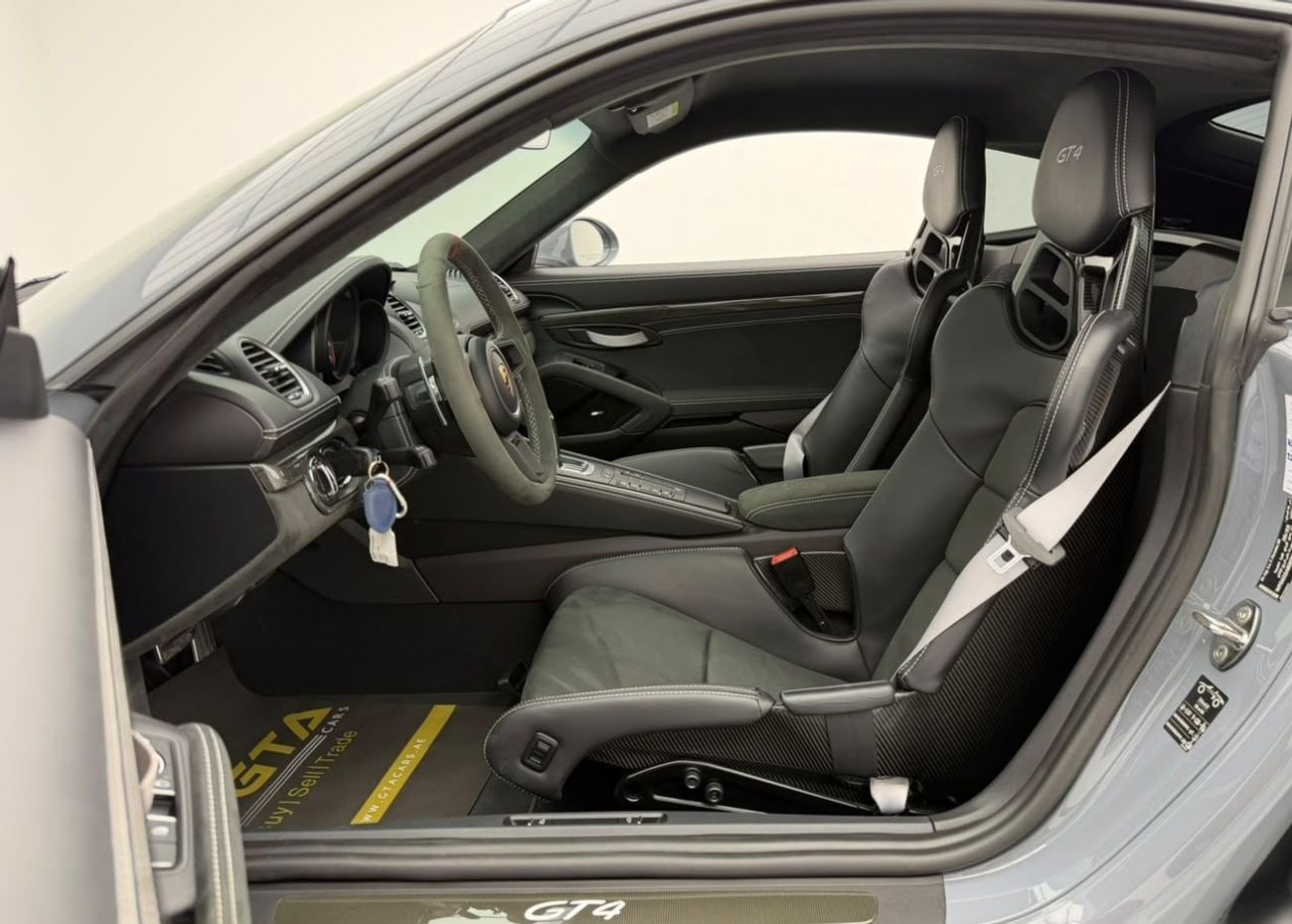 Porsche Cayman
