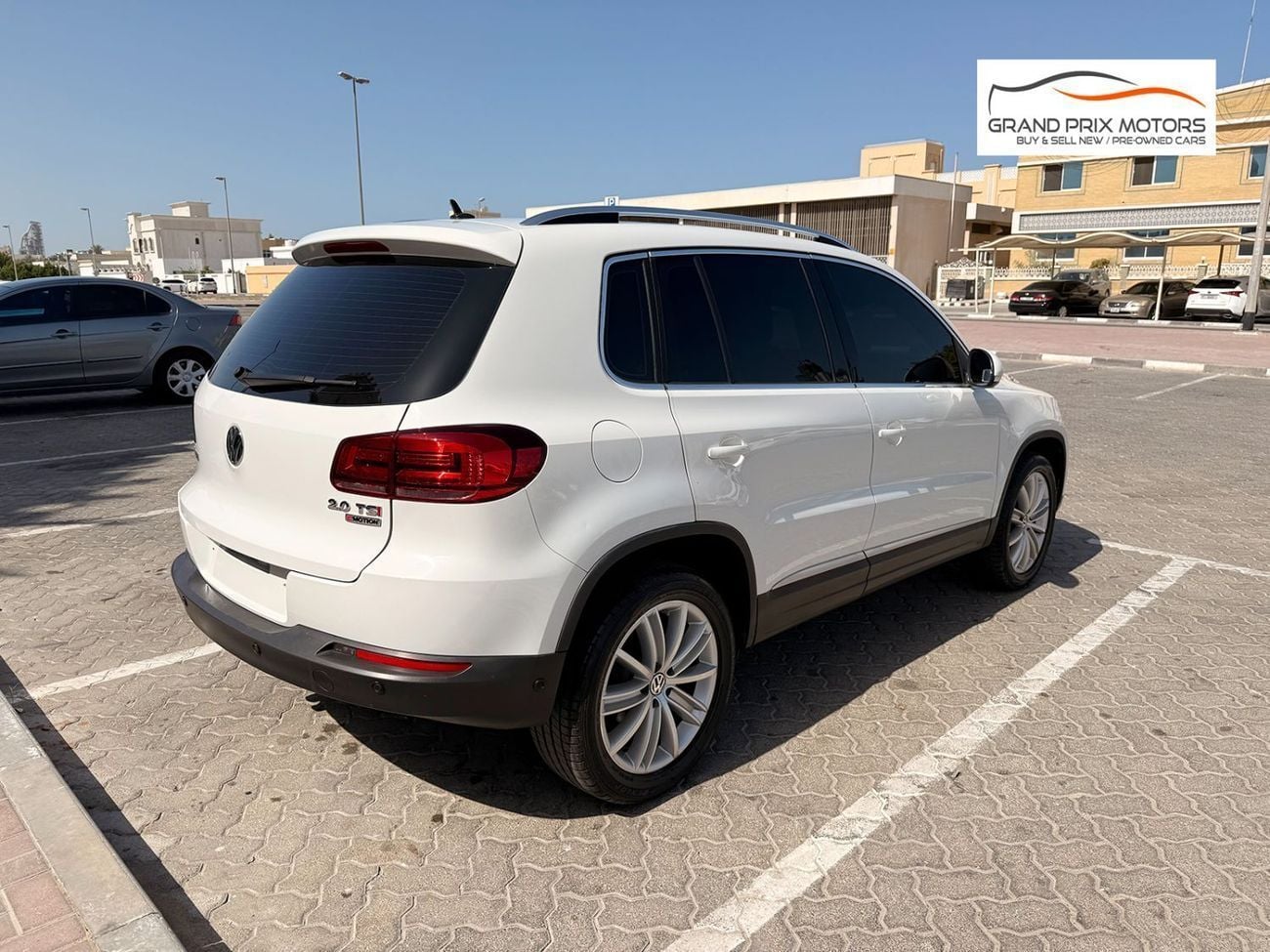 فولكس واجن تيجوان SE 2.0L