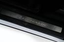 لاند روفر دسكفري R-DYNAMIC SE P360 سيارة خليجية - 7 مقاعد - سجل صيانة كامل - حزمة سوداء
