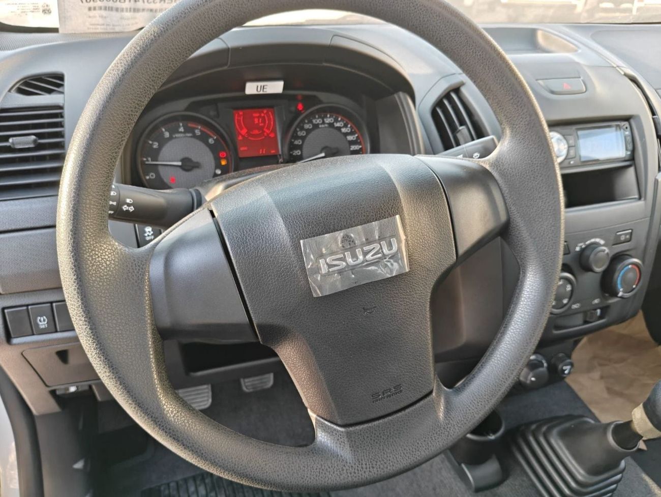إيسوزو D ماكس STANDARD إيسوزو دي-ماكس 1.9 ديزل ناقل حركة يدوي، مواصفات خليجية، يورو 5