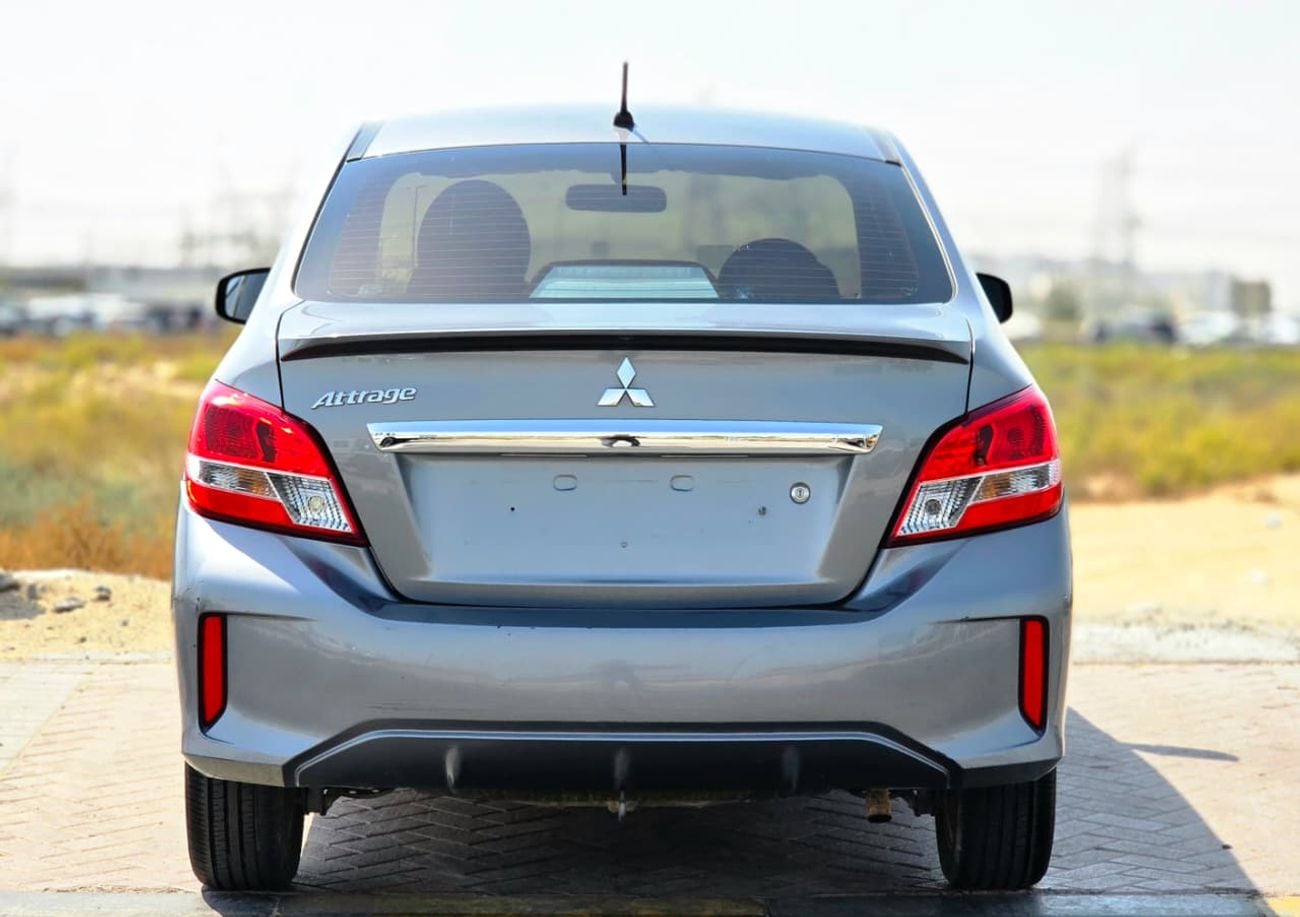 Mitsubishi Attrage GLX