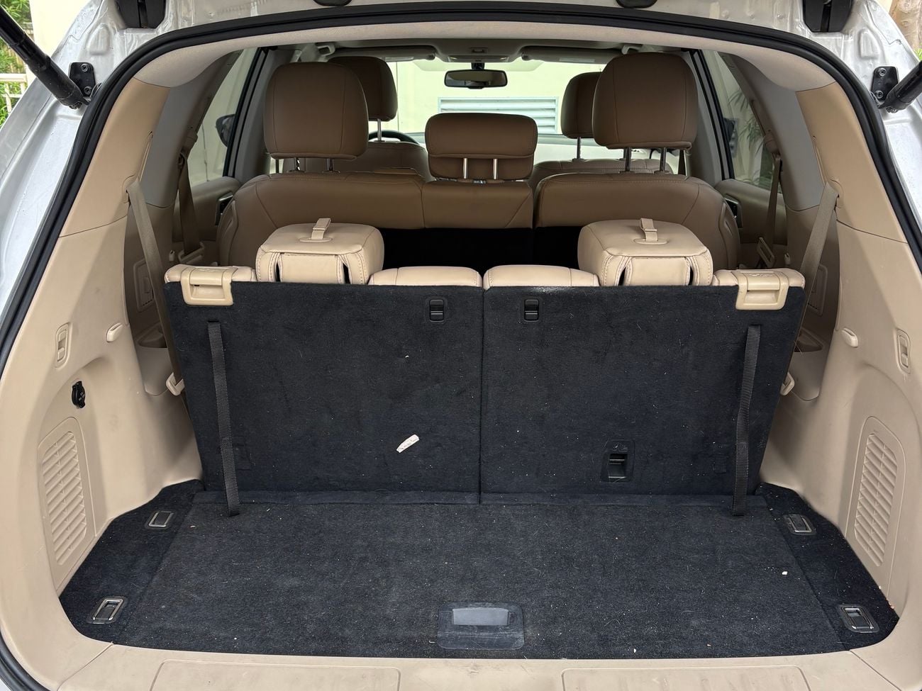 Nissan Pathfinder SV