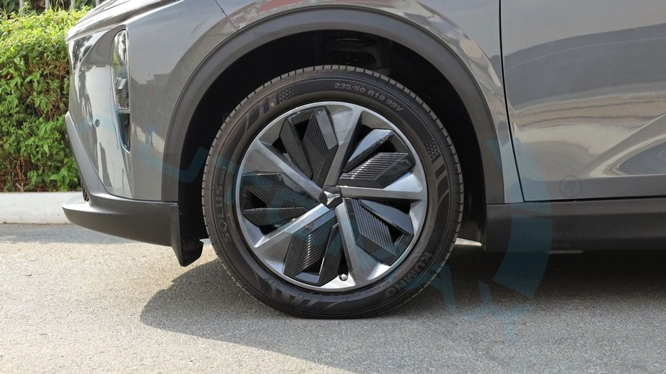 Ls Auto Lev01 CE 2025 FWD GCC 0Km With 5 Years Warranty Or 150K Km & 8 Years or 150K Km