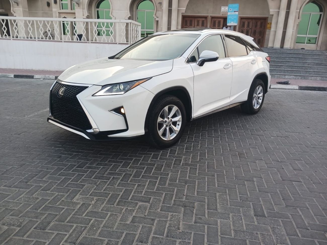 لكزس RX 350 2017