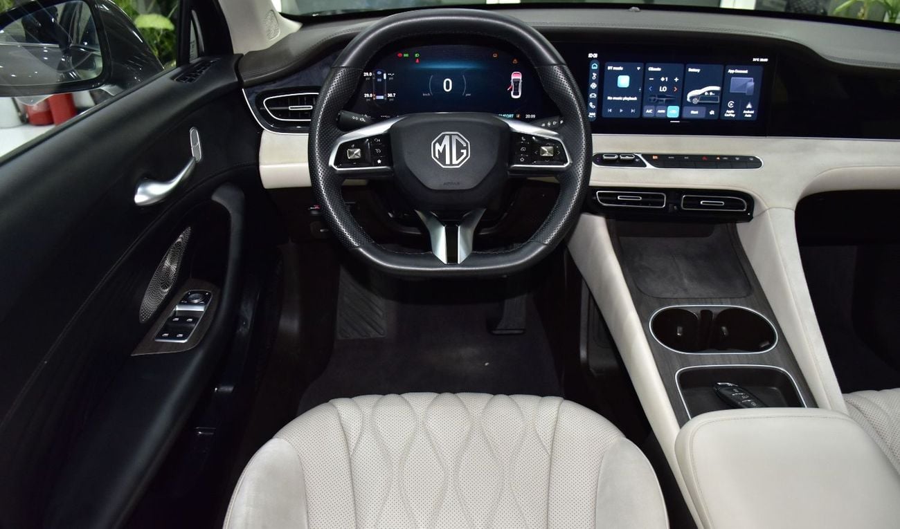 MG 8 EXCELLENT DEAL for our MG 8 D7 Hybrid ( 2023 Model ) in Grey Color Chinese Specs