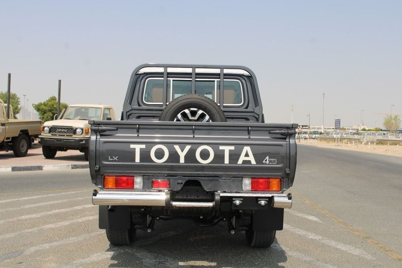 Toyota Land Cruiser 70 LC79 LX