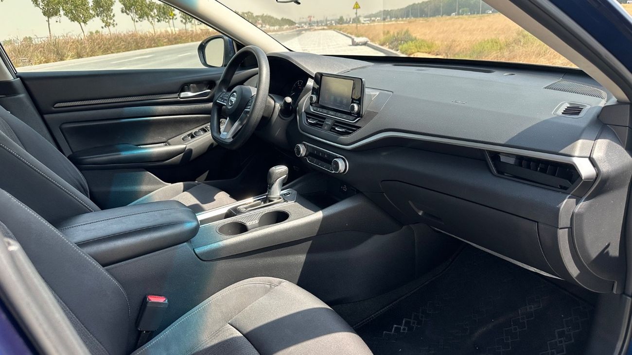 Nissan Altima S