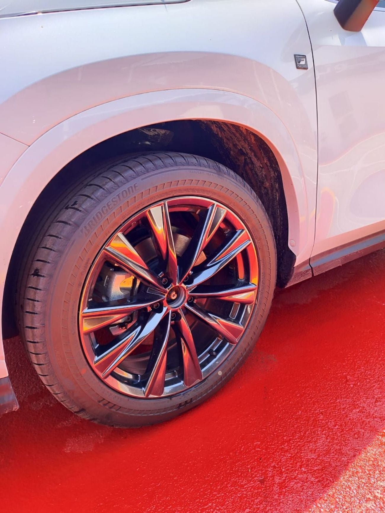 Lexus NX350 F SPORT PETROL – AUTOMATIC – GCC SPECS