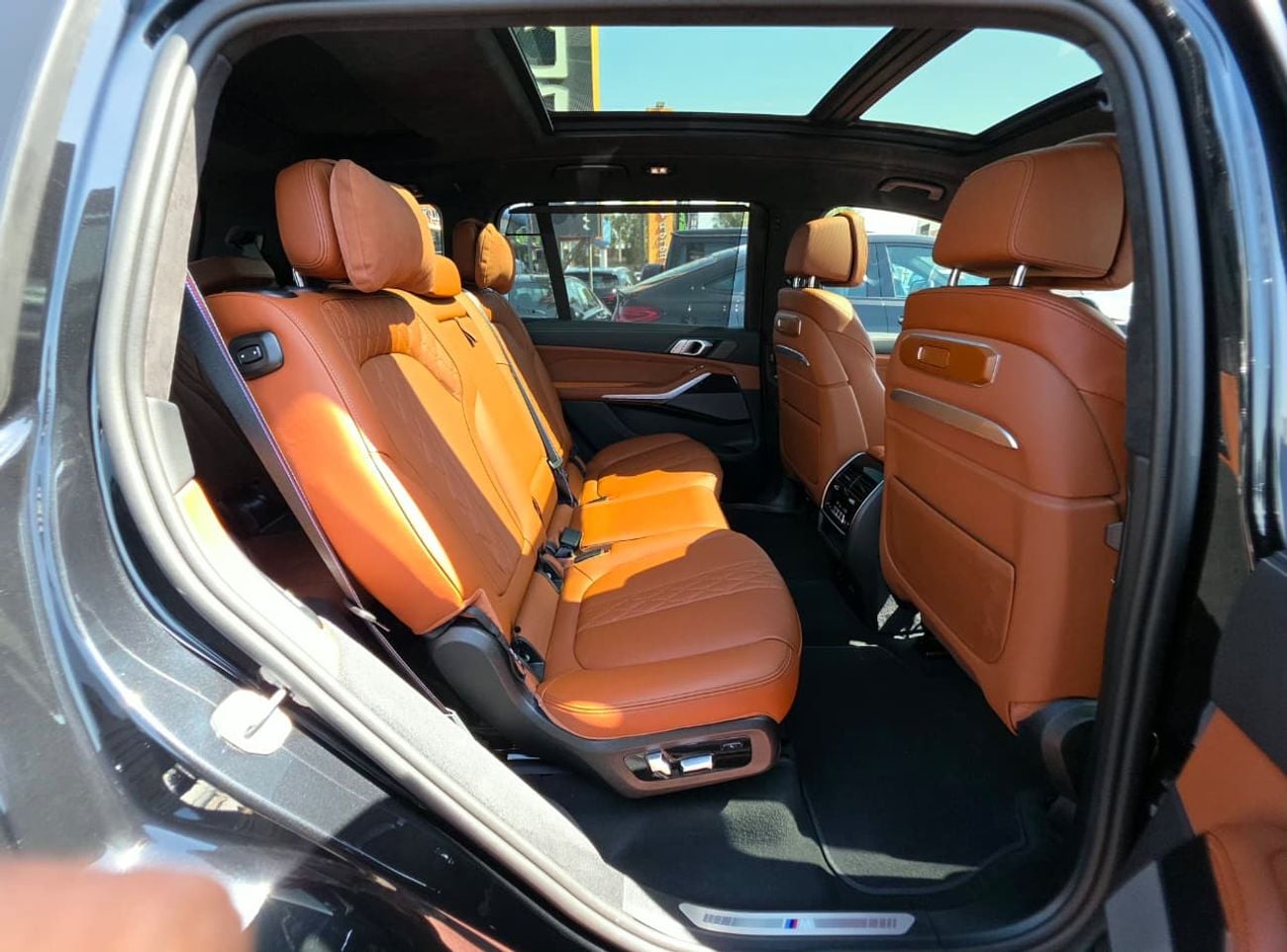 BMW X7 XDRIVE40i LUXURY M SPORT PACKAGE 5 years Warranty & Service 2026 GCC