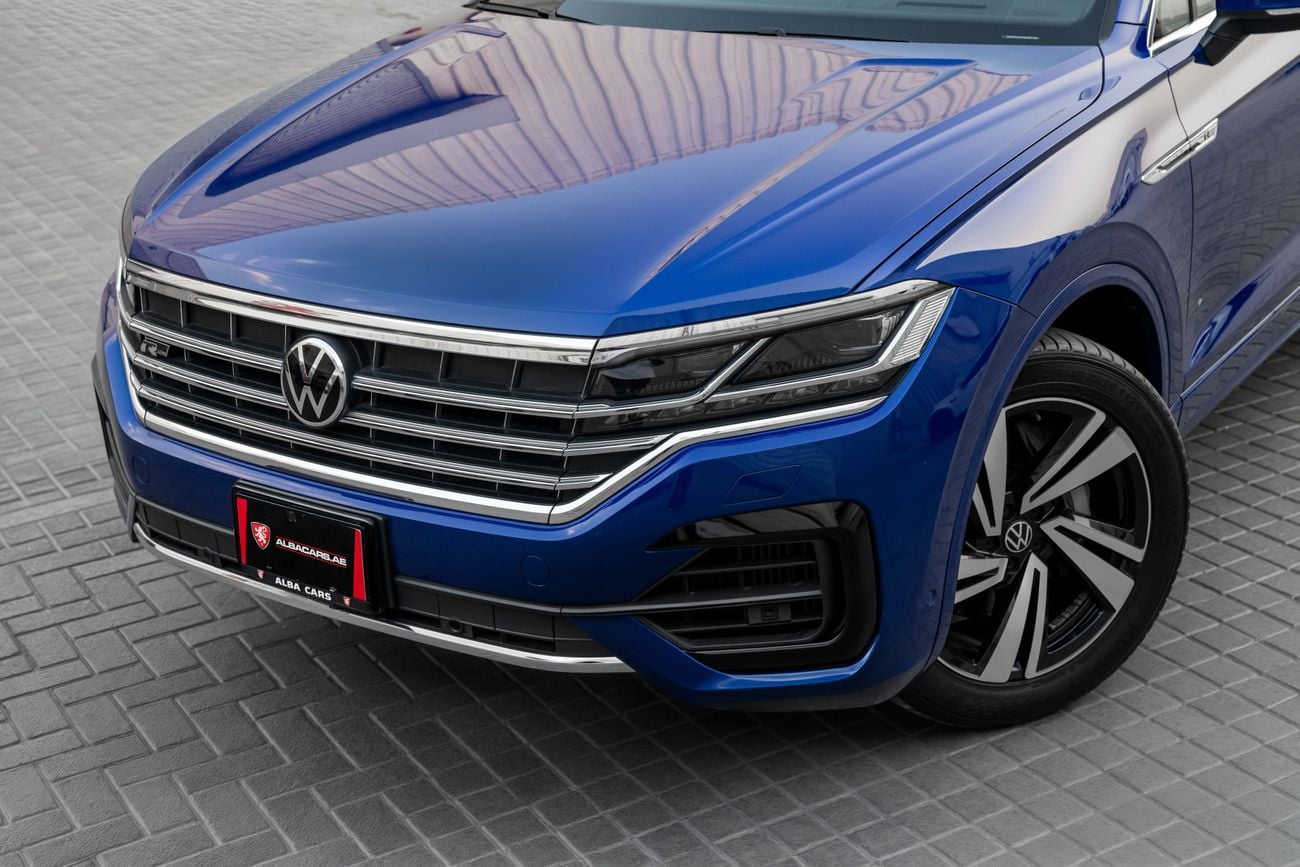 Volkswagen Touareg R-LINE | 2,644 P.M | 0% Downpayment | WARRANTY | LOW KM!