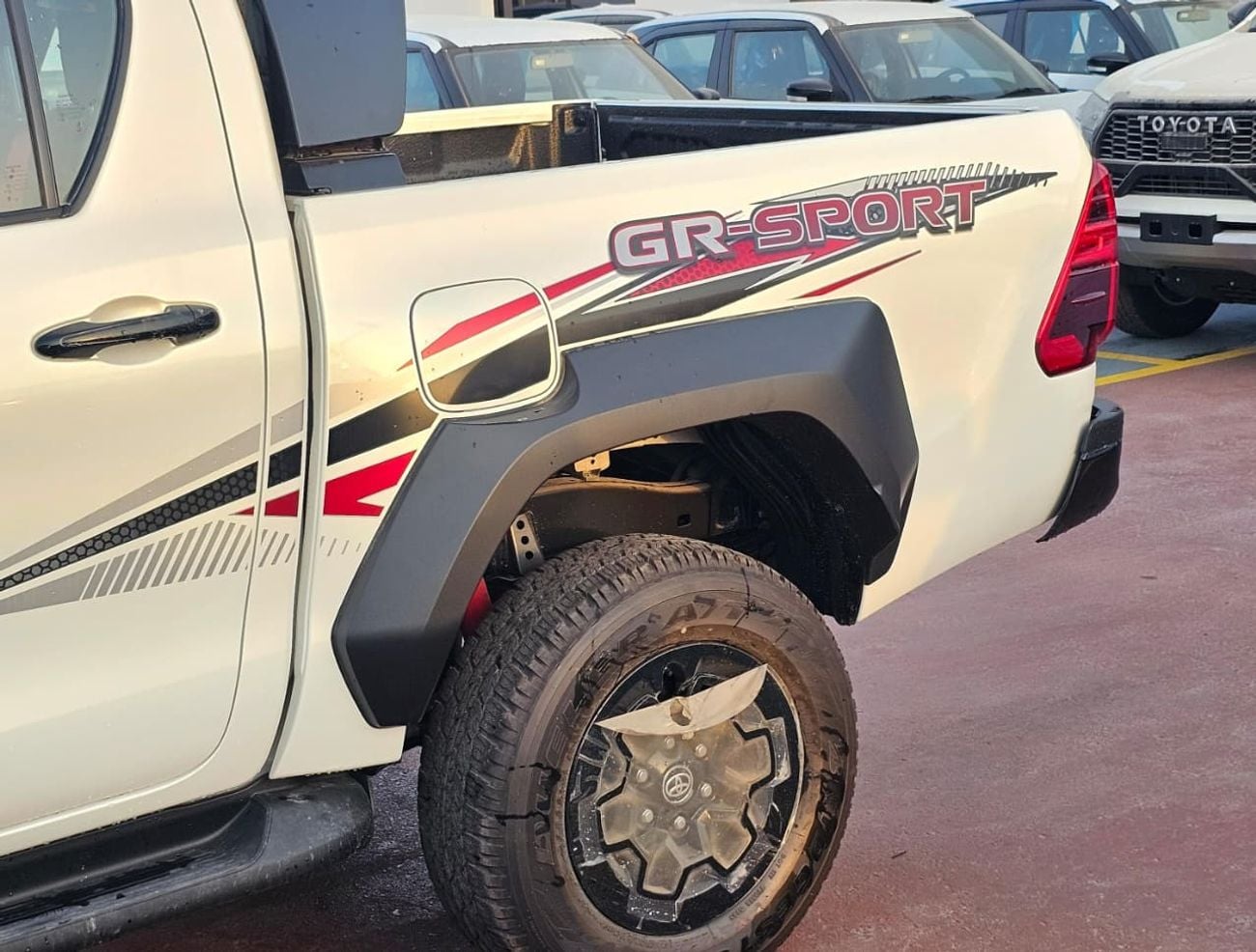 Toyota Hilux GR SPORT Double Cab 4.0L GR Sport A/T EXL