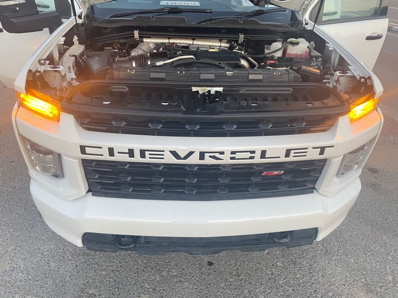 شيفروليه سيلفارادو 2500 CREW/CAB LT Z71