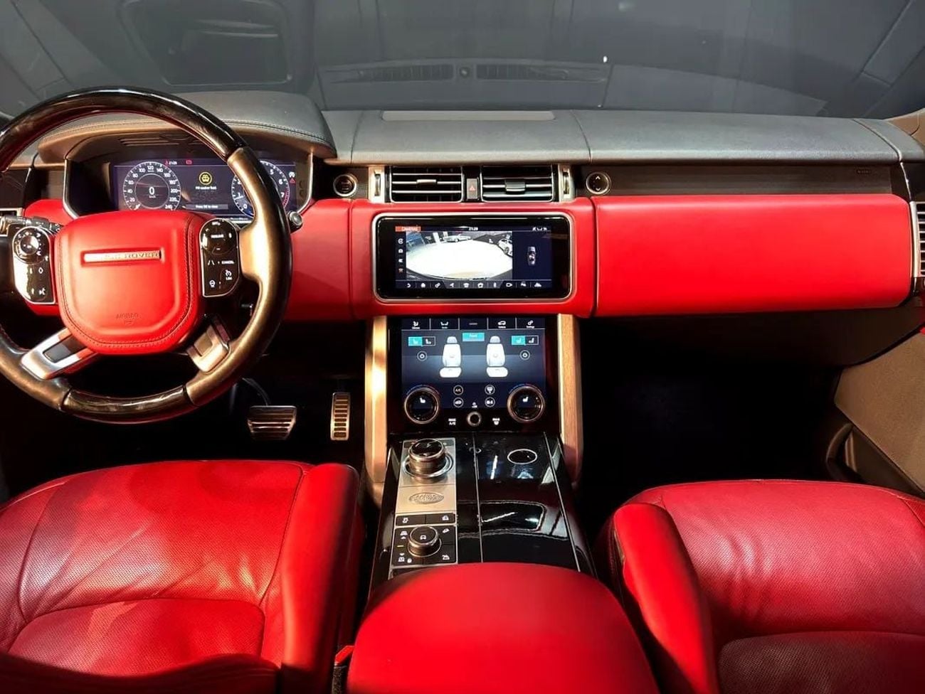 Land Rover Range Rover P400 SE