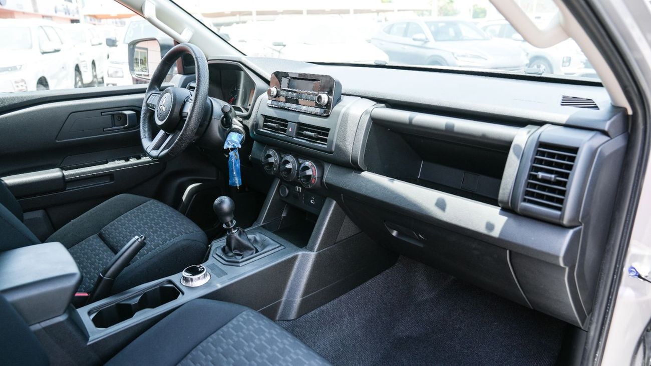 ميتسوبيشي L200 GLX جديدة كلياً – محرك ديزل توربو سعة 2.5 لتر، دفع رباعي، ناقل حركة يدوي – C86 – موديل 2026 (خليجي)