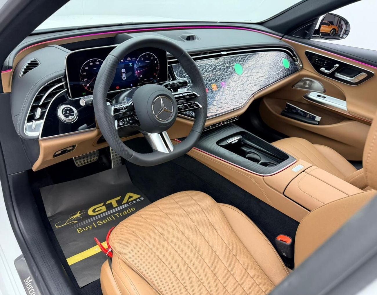 مرسيدس بنز E300 AMG 2025 Mercedes Benz E300 4Matic, Warranty, Delivery Kms, Fully Loaded, Excellent Condition