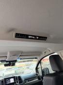 Toyota Granvia PREMIUM