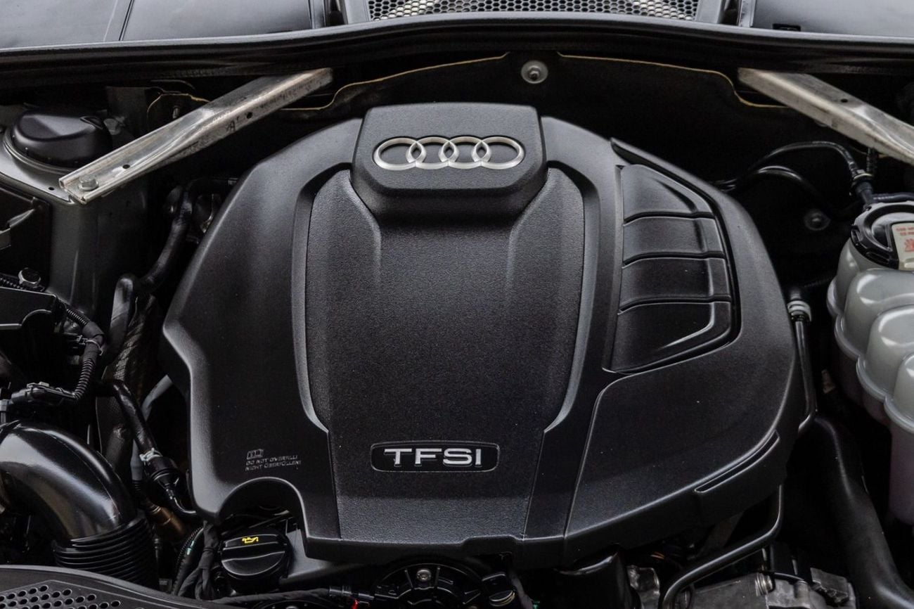 Audi A4 35 TFSI S-LINE Audi A4 35TFSI S-Line 2023 GCC | Agency Warranty | Service Contract
