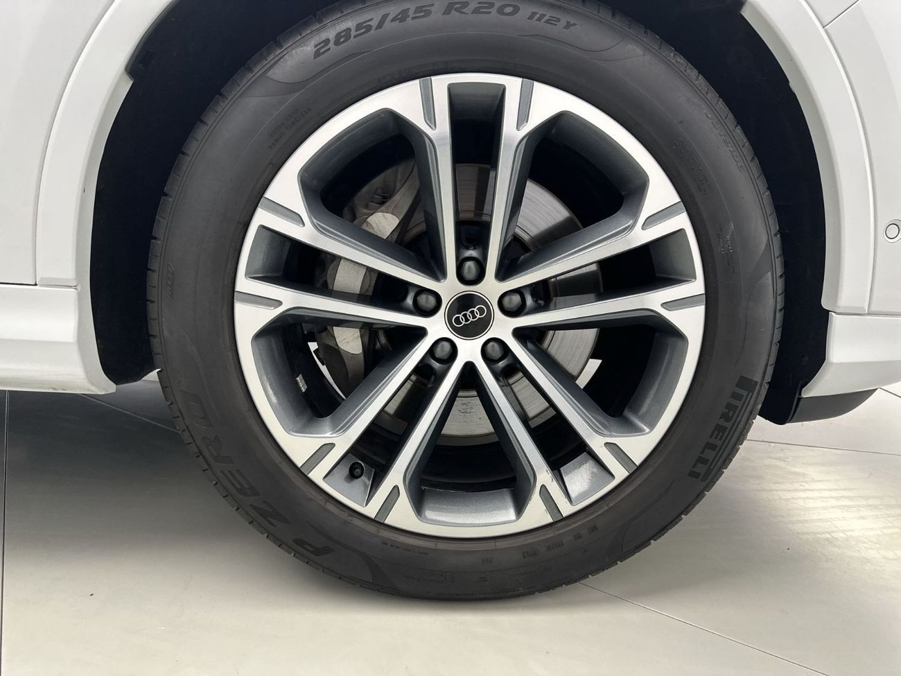 أودي Q7 45 TFSI SUV 45 TFSI quattro 252hp (Ref# 16758)
