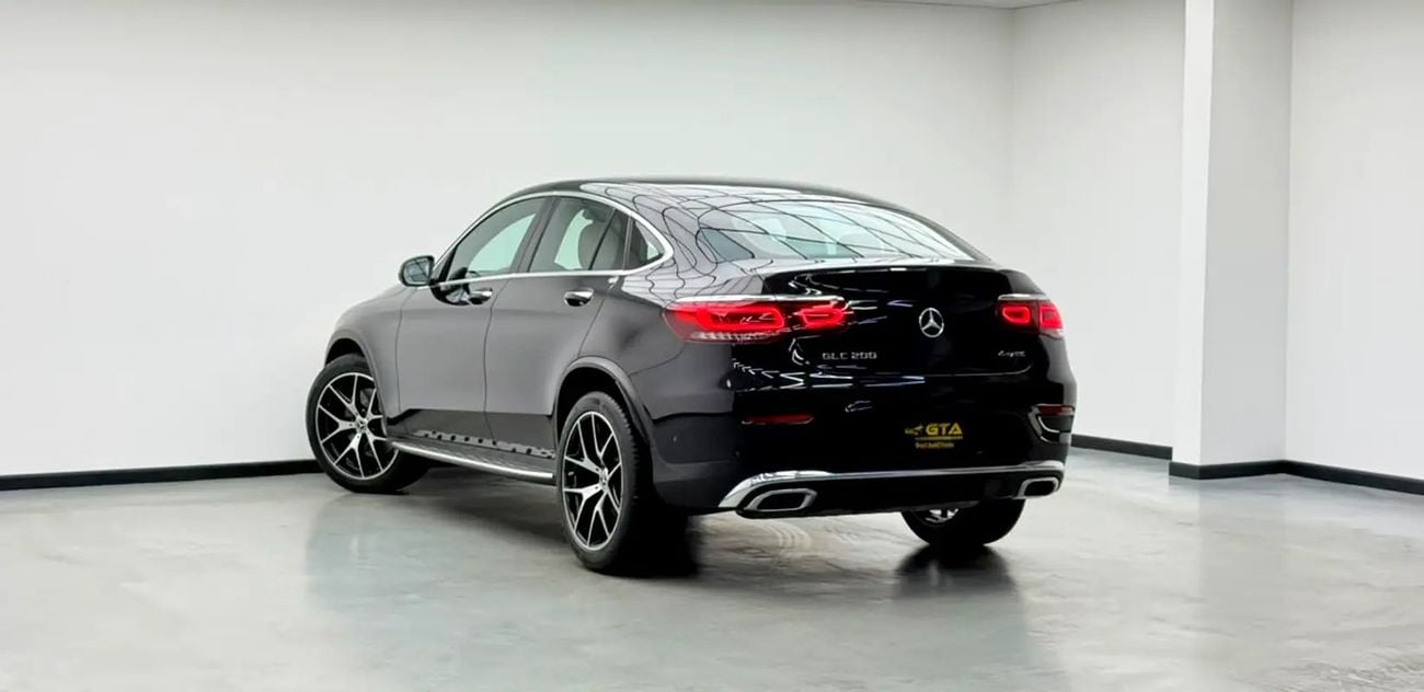 Mercedes Benz Glc 220d 4matic GLC200 4MATIC Coupe, MB Warranty + Service Pack, Fully Loaded, GCC