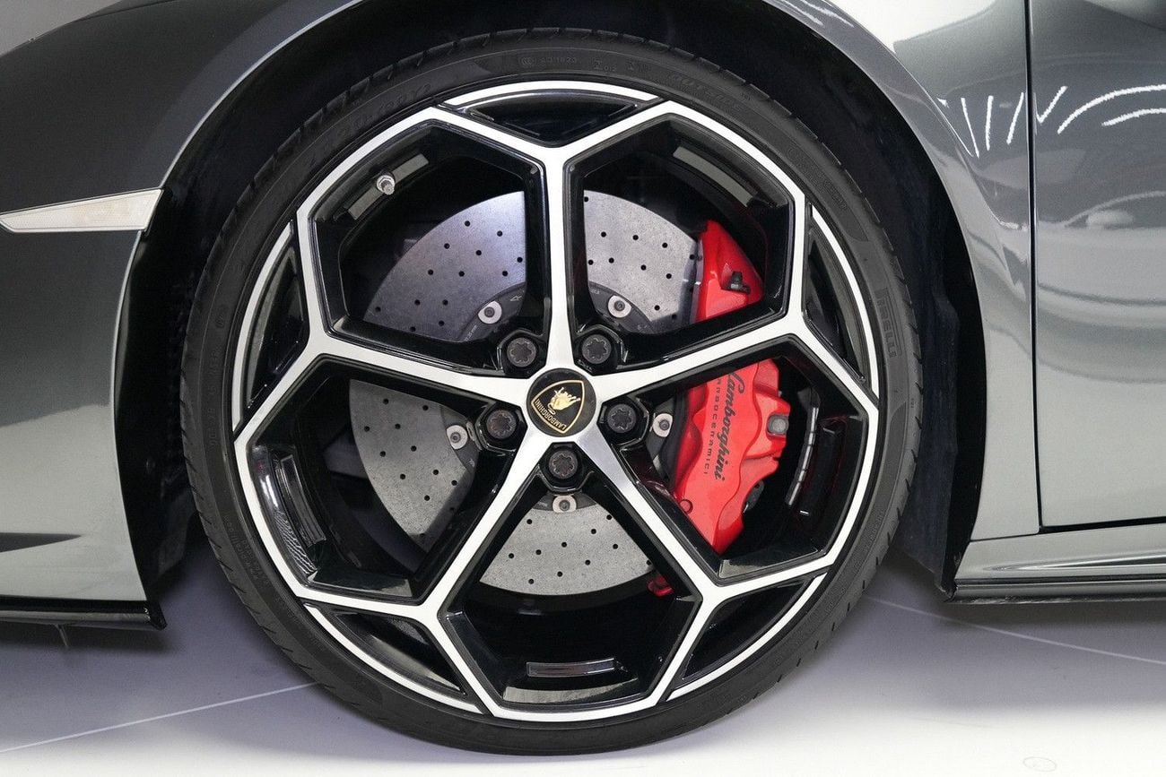لامبورغيني هوراكان EVO