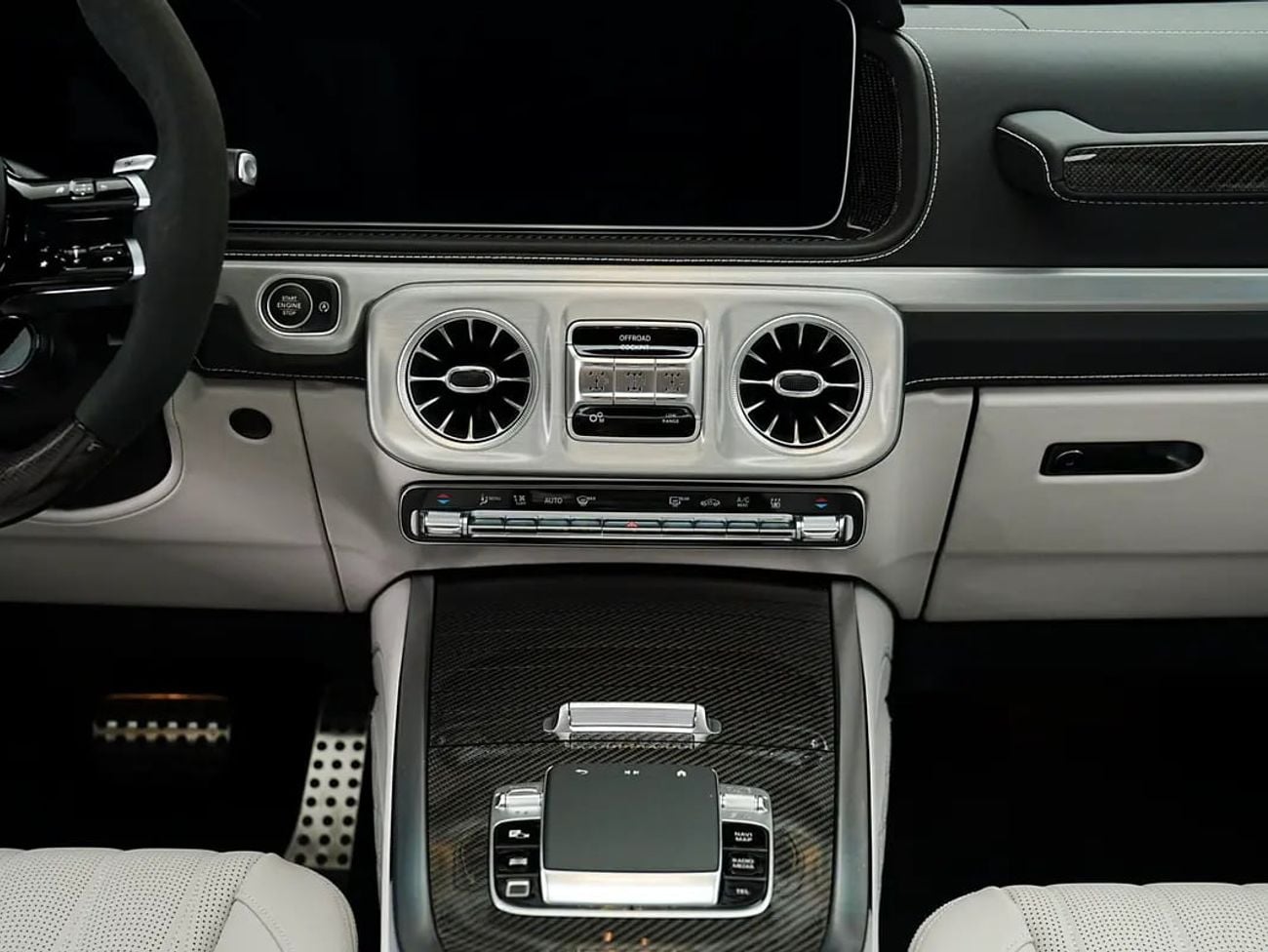 Mercedes Benz G63 AMG STANDARD G 63 AMG | A22 | CARBON PACKAGE | FULL OPTION