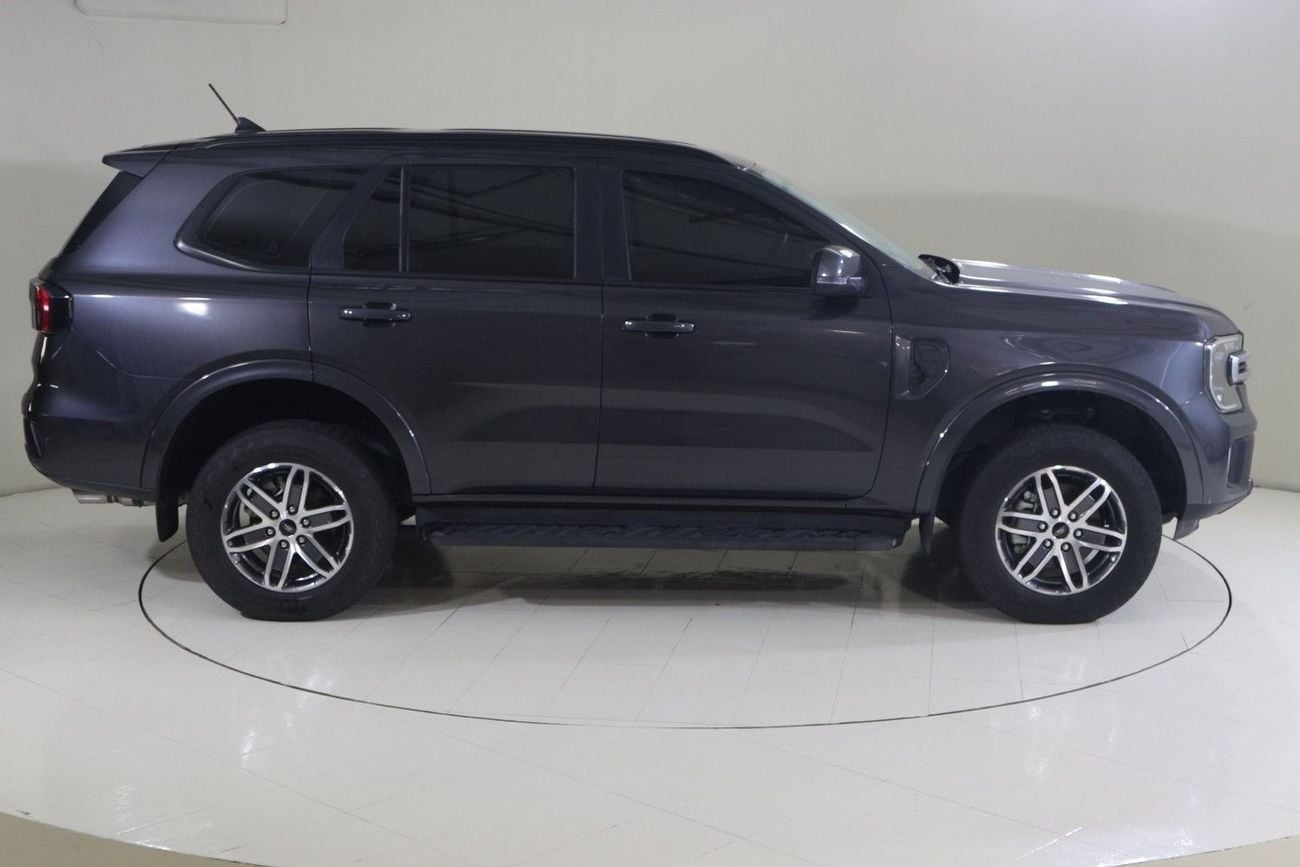 Ford Everest XLS EVR224/ AL TAYER MOTORS / AL QOUZ SHOWROOM