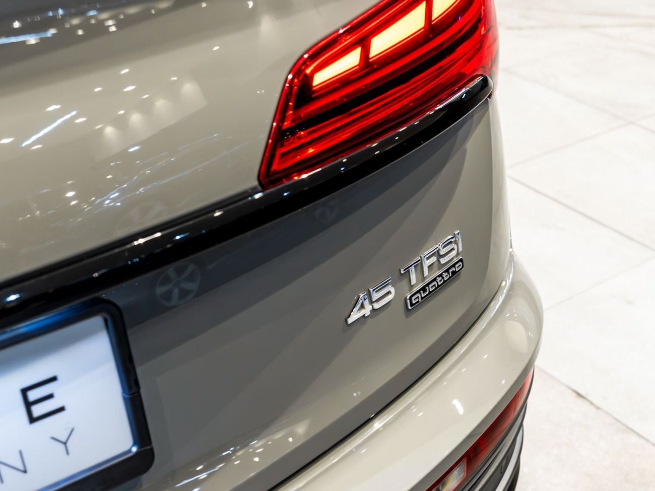 Audi Q5 45 TFSI SPORTBACK S-LINE BUY NOW, PAY 2027 | THE BLACKLINE STANDARD | June 2027 Warranty + Service, GCC, Low KMs