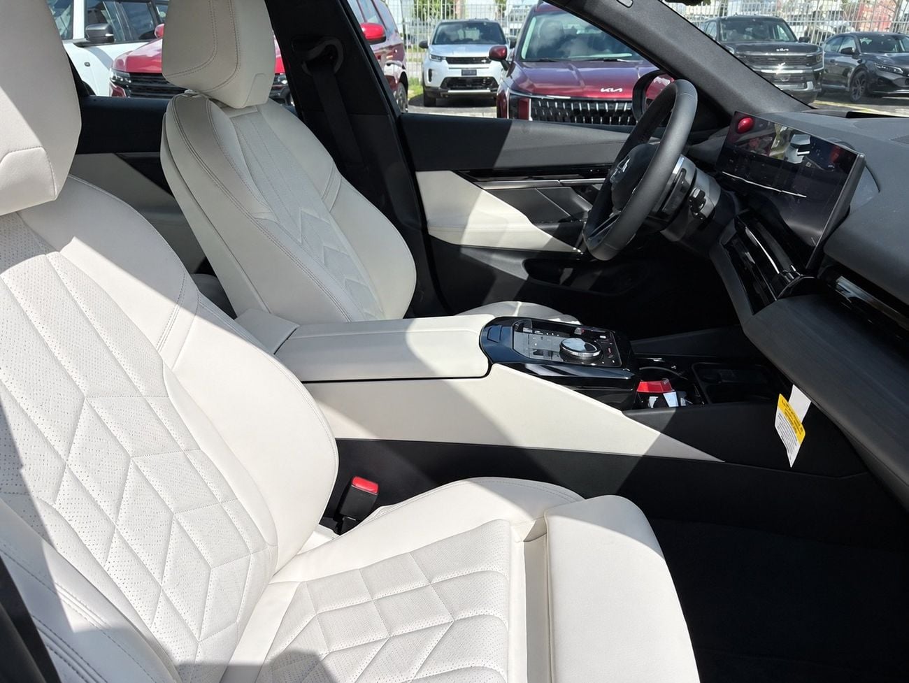 بي أم دبليو 530i M SPORT PRO سيارة سيدان جديدة