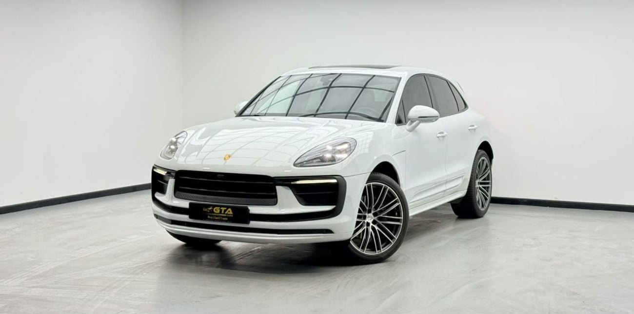 Porsche Macan STANDARD 2023 Porsche Macan, 2027 Porsche Warranty, Full Porsche Service History, Low Km, GCC
