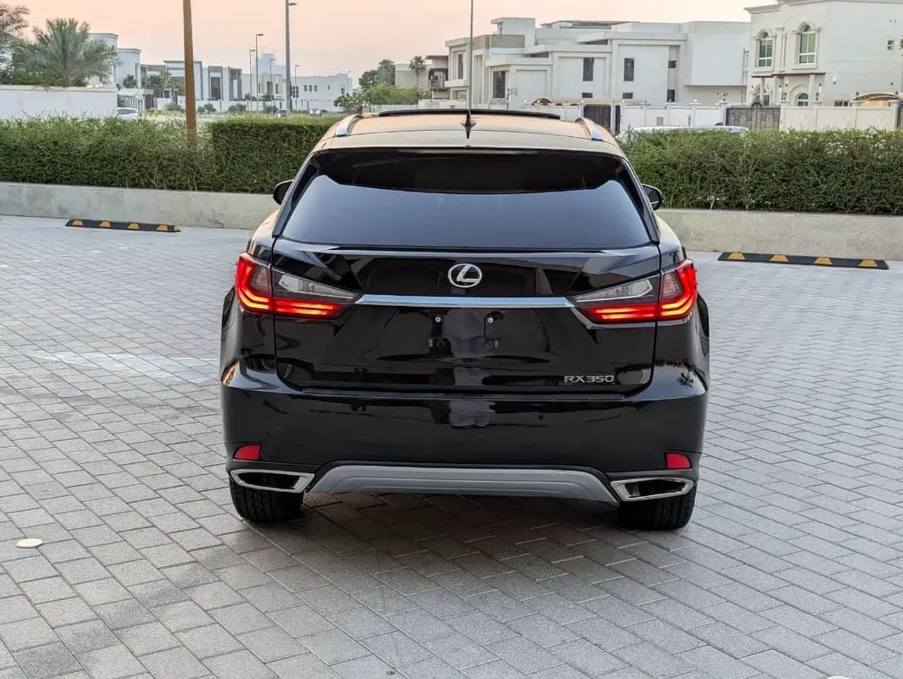 Lexus RX350 PLATINUM 2021 AWD - American Specs - GCC Resale