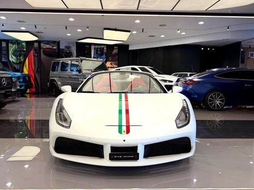فيراري 488 سبايدر GCC Specs in Pristine Condition