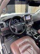Toyota Land Cruiser VXR