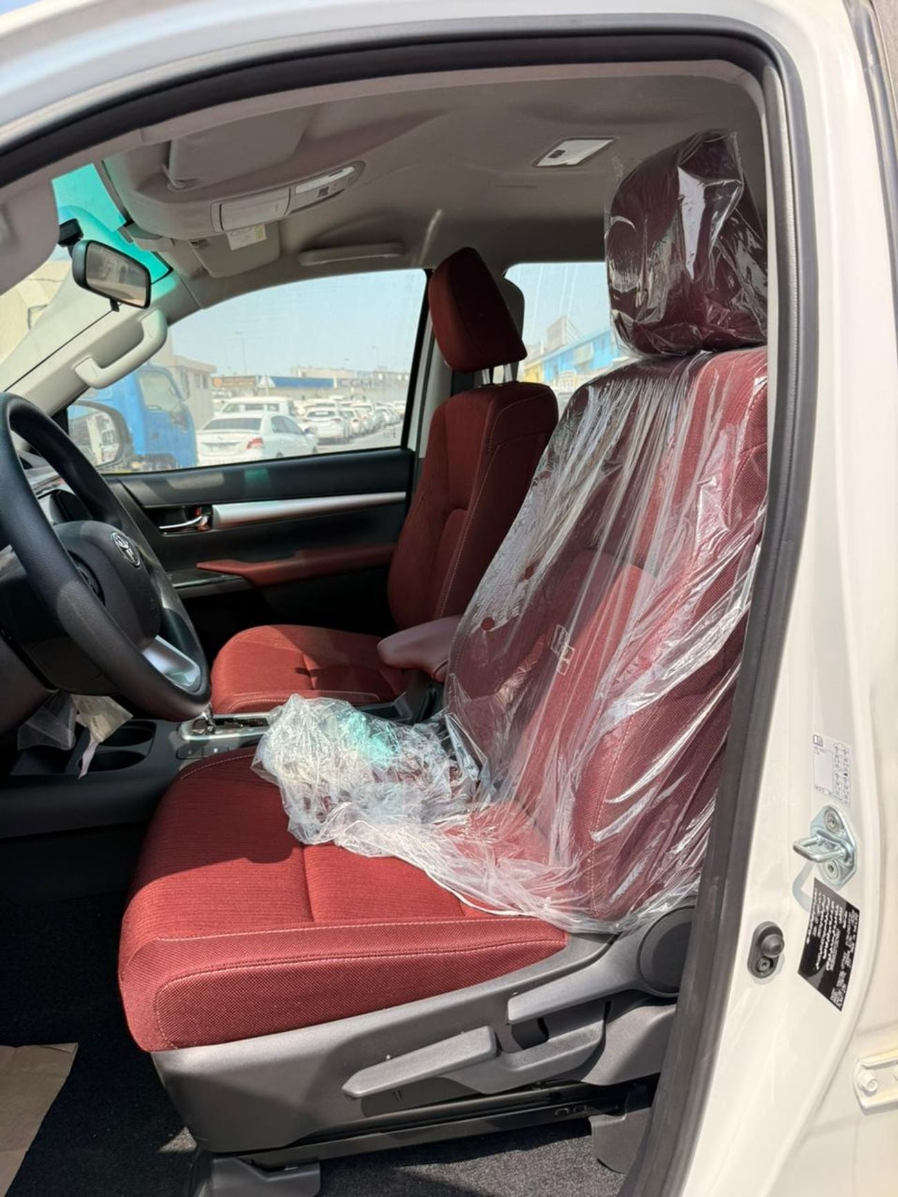 Toyota Hilux SR5 Toyota Hilux Petrol Automatic 4x4