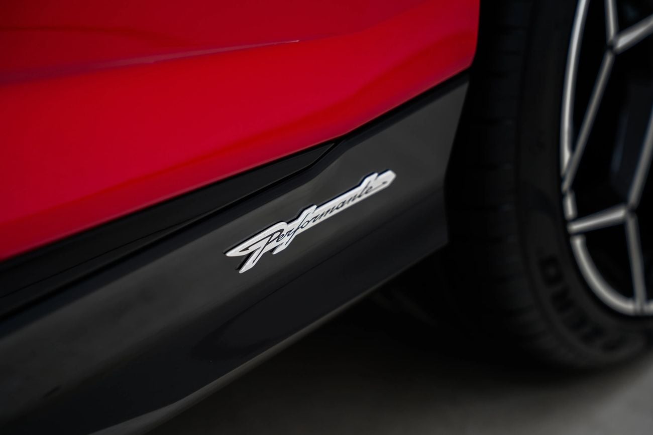 Lamborghini Urus PERFORMANTE